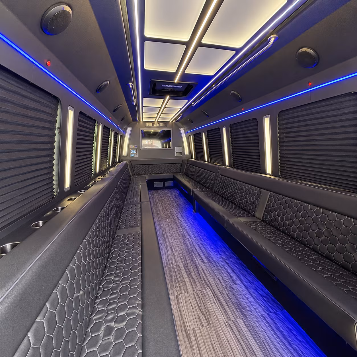 Oklahoma City Winery Tour & Pub Crawl Transportation
