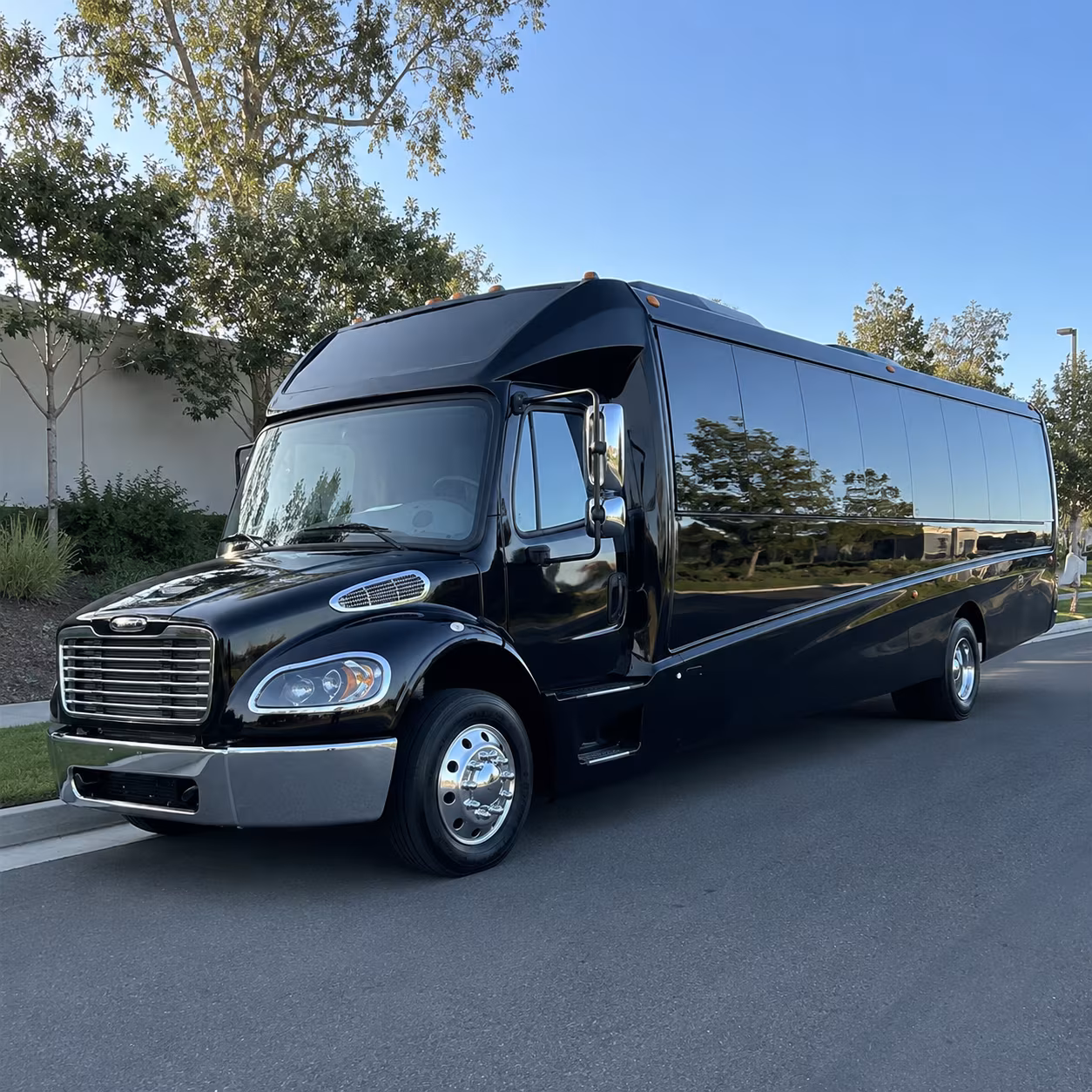 Tulsa Wedding Transportation & Shuttle Service