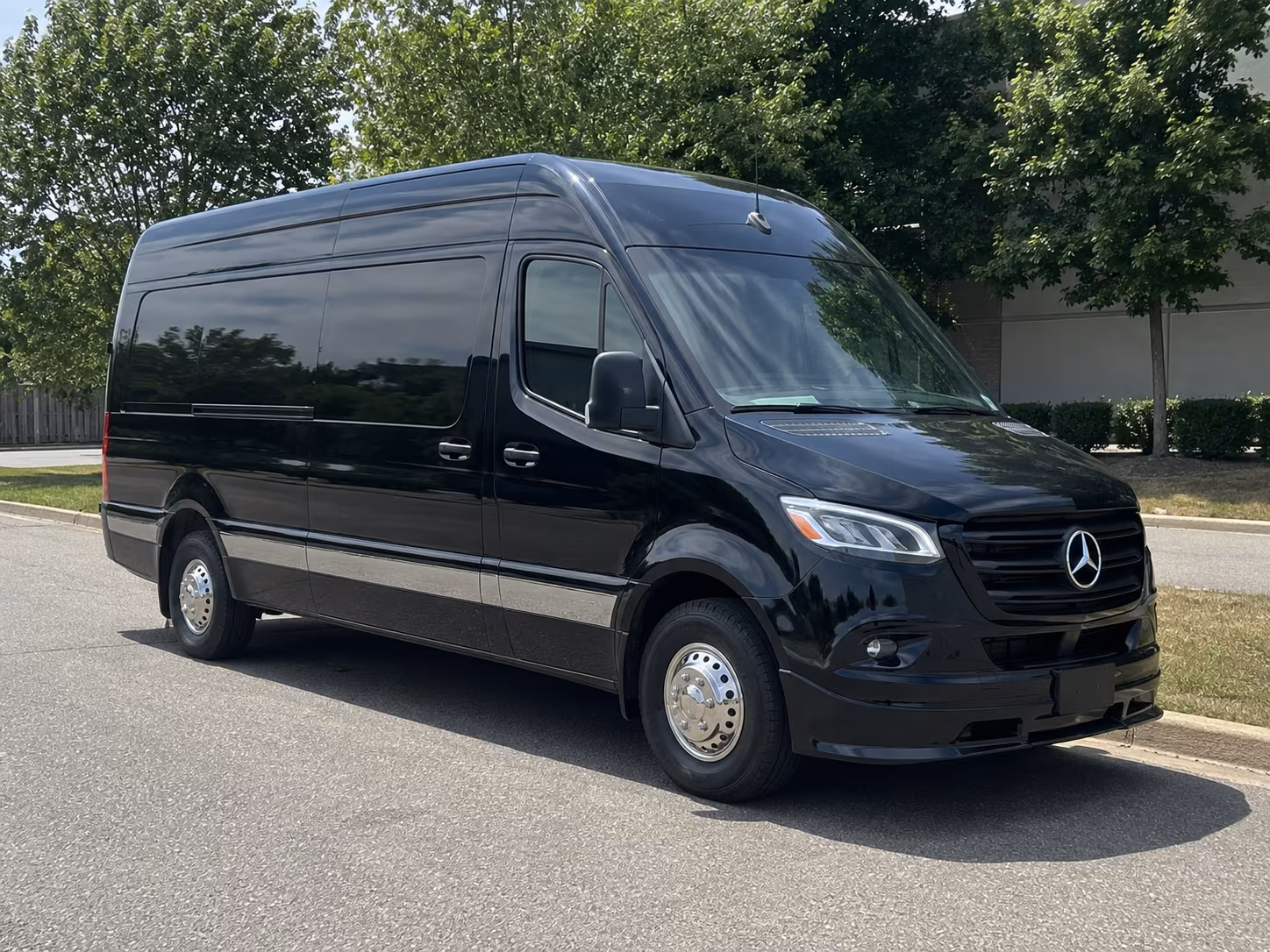 Wichita Airport Shuttle & Transportation party bus exterior