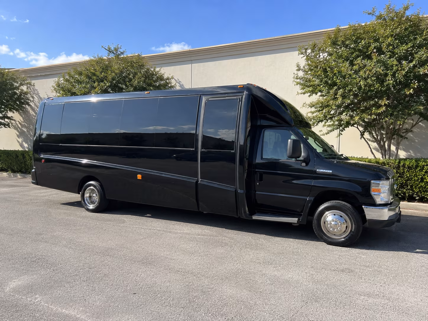 Wichita Winery Tour & Pub Crawl Transportation party bus interior